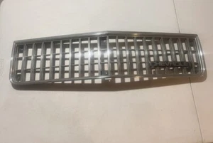 1986-1990 Chevy Caprice Grille Grill OEM Original Part 14081651 GM 209012617 - Picture 1 of 16