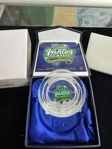 2019 WINTER CLASSIC GAME Crystal Puck - Filled w/Ice From The RINK - FANATICS - Imagen 1 de 5
