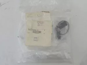 Sensor fotoeléctrico Allen-Bradley R7KJS-P2MNA2-F4 con soporte - ¡NUEVO excedente! - Imagen 1 de 4