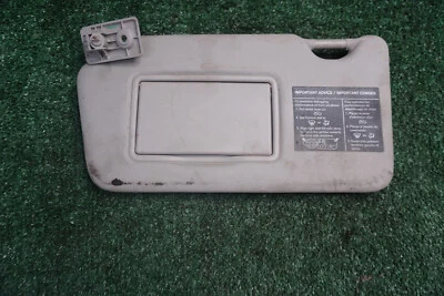 Parasol Nissan Versa 2014 2015 2016 lado del conductor OEM 1 pieza 156068592 Foto 1 de 3