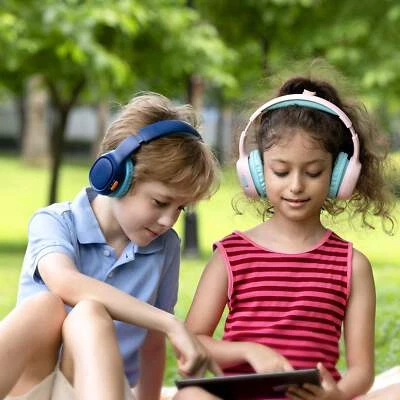 Tronsmart Cuffie Bluetooth per Bambini Pieghevoli con MIC 45H Tempo di Gioco Regalo - Immagine 1 di 4