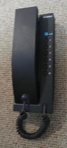 Siedle Systemtelefon HT 611-01 schwarz, Tür-Telefon, Läutewerk u. Türöffnertaste - Bild 1 von 5