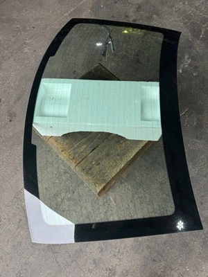 12-15 Mercedes W204 C250 C350 C63 AMG Parabrisas Trasero Ventana Vidrio OEM 103k Foto 1 de 4