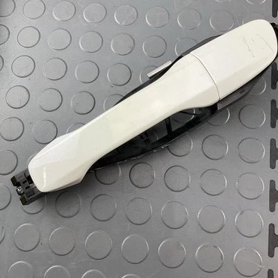 Manija de puerta exterior trasera izquierda Volvo XC90 2007-2014 OEM Foto 1 de 4