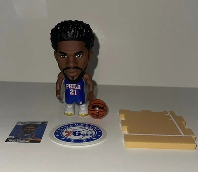 NBA BALLERS - Philadelphia 76ers - JOEL EMBIID (Figura) Foto 1 de 4