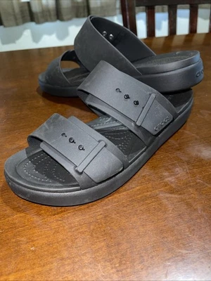 Sandalias anchas Croc talla 9 Foto 1 de 4