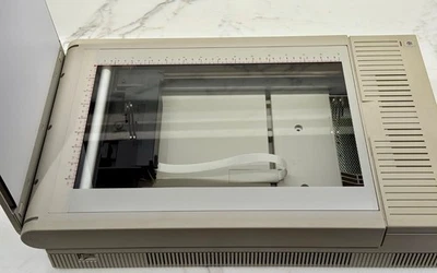 Scanner Apple Vintage A9M0337 con Manuale + Driver + Cavo SCSI Sistema - Immagine 1 di 4