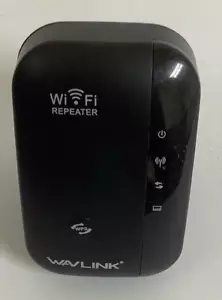 WAVLINK WIFI REPEATER - Picture 1 of 3