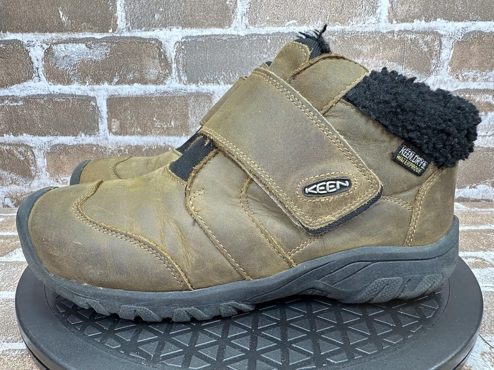 KEEN Niños Kootenay IV Medio Impermeable Invierno Forrado Botas Niños Jóvenes Talla 4 Foto 1 de 4