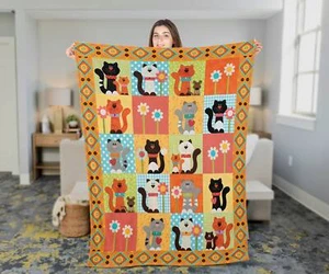 Vintage Cartoon Cat with Flowers Woven Blanket - Picture 1 of 2