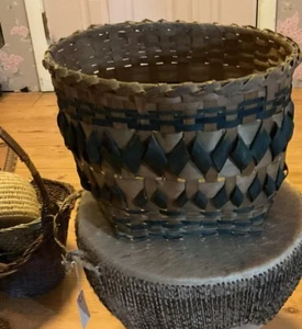 Vintage Large 12x14x 10 Curly MicMaq Native American Handmade Ash Basket - Picture 1 of 5