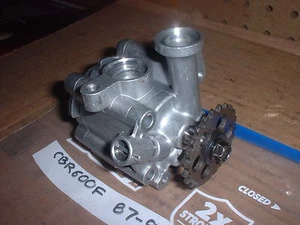 Honda CBR600F Oil Pump Assy 87-90 - Picture 1 of 4