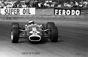 Lotus racing F1 Lotus 49 world champion Jim Clark photo 1967 racing photograph - Picture 1 of 1