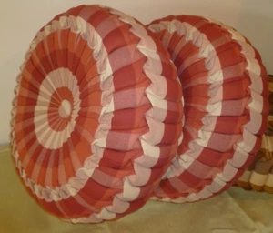 Custom Made Round Pillows Plaid/ Red for sofa/ bed Throw Decorative. - Picture 1 of 11