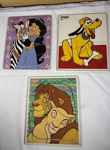 Lote de 3 rompecabezas bandeja madera Disney Playskool Aladdin, El Rey León, Plutón LEER - Imagen 1 de 1