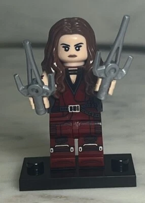 Lego Elektra Custom Printed Minifigure Deadpool and Wolverine Movie Marvel - Image 1 of 2