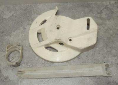 Kawasaki KX250 KX 250 1990 cubierta de disco de freno delantero y protector de horquilla 14024-1859-6F Foto 1 de 4