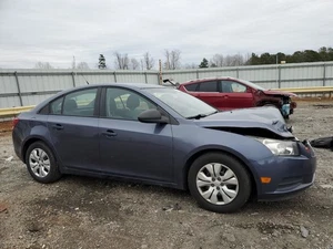Passenger Right Front Knee Fits 13-14 CRUZE 8001146 - Picture 1 of 12