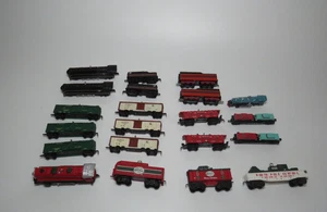 Lionel Train Lot of 21 Hallmark Miniature Die-Cast / Plastic Ornaments - Picture 1 of 6