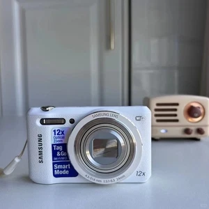 Samsung WB35F 16.2MP Digital Camera WiFi & NFC 12x Optical Zoom 2.7" LCD 85% NEW - Picture 1 of 11