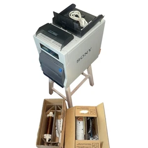 Sony UP-DR200 Dye Sublimation Photo Printer 330dpi Glossy ProMatte Pg Count 2020 - Picture 1 of 8