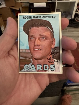 1967 Topps - Roger Maris #45 Cards - Image 1 of 3