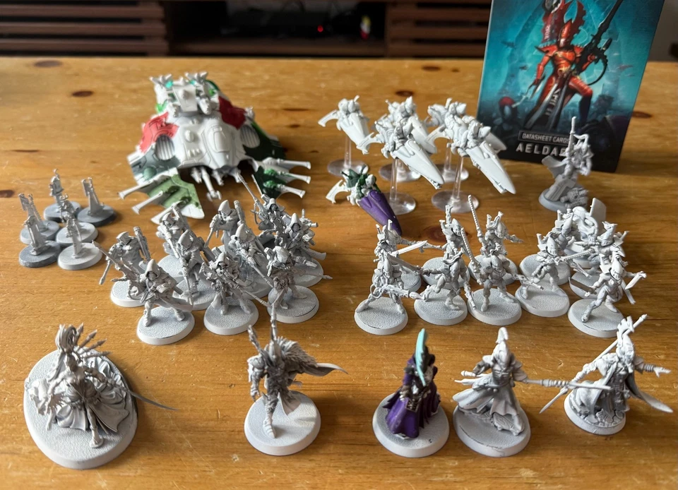 Lote Ejército Aeldari - ~850 puntos, Warhammer 40K Eldar Lote de Trabajo Paquete Foto 1 de 4