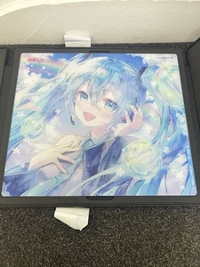 📦✅ IN HAND - SP-004 Glas Mauspad Hatsune Miku Edition: Summer Miku Wallhack - Bild 1 von 12
