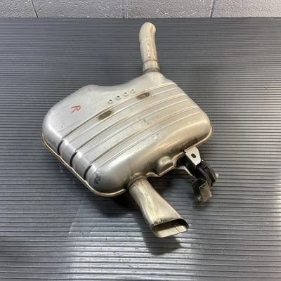 Silenciador de escape trasero derecho Audi A4 B9 A5 2017-2024 2,0 L 8W5253612 40 k millas OEM Foto 1 de 4