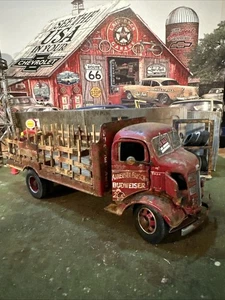 1938 GMC Budweiser Stright Truck - Barn Find Cars- 1:24 DIECAST - Danbury Mint - Picture 1 of 10