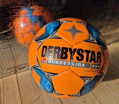 DERBYSTAR, Bundesliga, Official Matchball, Winterball, Size 5, Fußball, Schnee - Bild 1 von 4