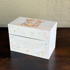 Vintage Hallmark BETSEY CLARK Tin Metal Recipe Box "A Little Variety..." - Picture 1 of 9