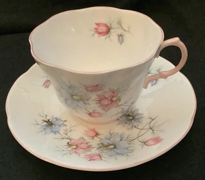 Queen's Fine Bone China Tea Cup & Saucer England Floral Centenary Year Rosina - Picture 1 of 7