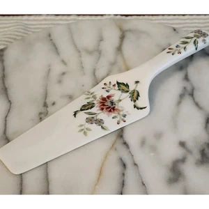 Vintage Andrea by Sadek Porcelain Cake Server, Chinoiserie Floral - Picture 1 of 8