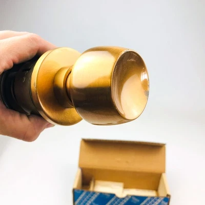 Yale Passage Closet Door Knob 5401 Brandywine US10 Satin Bronze New No Latch - Image 1 of 4