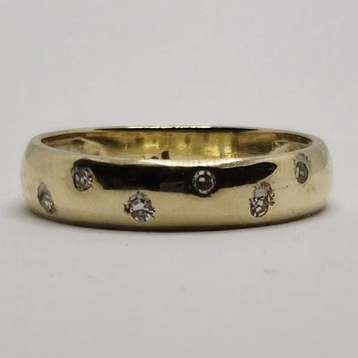 9ct Gold  Diamond  Half Eternity 4.5mm Band Yellow Gold 375 Ring Size O 3/4  - Image 1 of 4