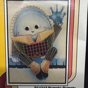 Vintage String Thread Art Kit Humpty Dumpty Kinderzimmer Dekor offene Tür 1981 NEU 5x7 - Bild 1 von 6