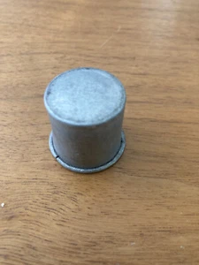 VINTAGE STYLE METAL SPOUT DUST CAPS for MASTER OIL BOTTLE SPOUTS - Picture 1 of 2
