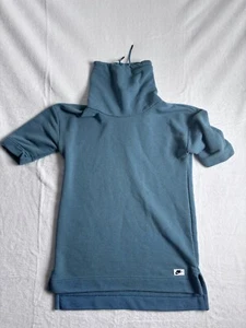 Nike Short Sleeve Blue Pullover Tube Neck Sweatshirt Women's Medium * - Picture 1 of 7