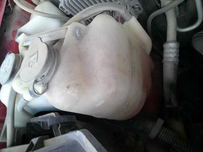 Reservatório de líquido de arrefecimento compatível com 04-12 CANYON 250773 - Imagem 1 de 1