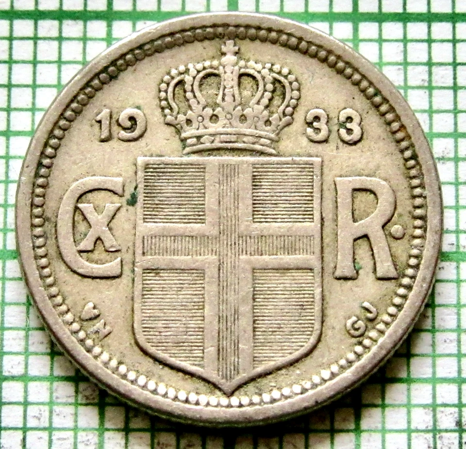 ICELAND CHRISTIAN X 1933 N GJ 25 AURAR Crowned Shield yes we combine postage - Image 1 of 4