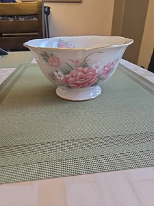 Vintage Pickard Serving Bowl Hand Decorated Floral Flower Gold Rim USA Rare - Picture 1 of 13