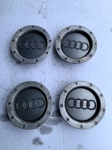 JUEGO TAPAS CENTRALES LLANTAS AUDI TT 1.8 QUATTRO 8N3 (1998-2006) - Imagen 1 de 10