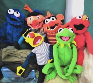 6 MUPPETS COLLECTION puppets KERMIT ELMO ANIMAL COOKIE BERT ERNIE SESAME STREET - Picture 1 of 24