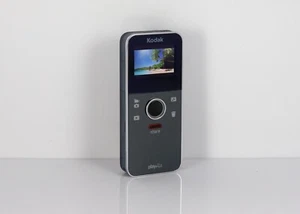 KODAK PLAYFULL ZE1 POCKET CAMCORDER HD DIGITAL HIGH DEFINITION VIDEO & 8GB CARD - Picture 1 of 3