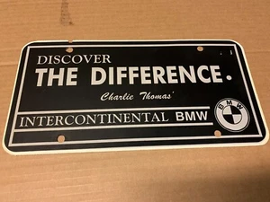 Charlie Thomas Intercontinental BMW Car Dealer License Plate Advertising Texas - Imagen 1 de 2