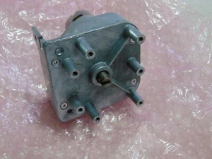 NUEVO motorreductor Thermo Fisher Scientific Lab 12 voltios 150 rpm 5898-0004 D-3138-4 - Imagen 1 de 7