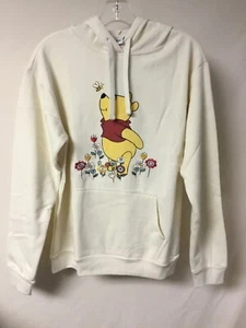 NWT Disney Licensed Embroidered Pullover Hoodie Winnie The Pooh Medium #1461L - Picture 1 of 3