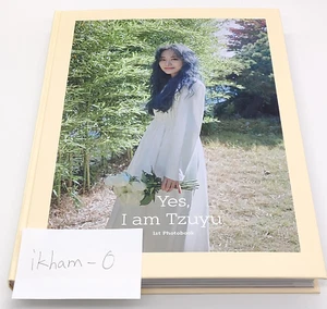TWICE Tzuyu Yes I Am Tzuyu Peach ver. Photo Book - Picture 1 of 9