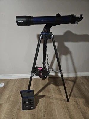 Meade Telescope refracting d=90mm f=800mm f/8.8 .  - Image 1 of 4